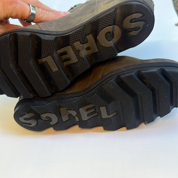 Sorel Brown Heeled Boots * - Picture 6 of 6